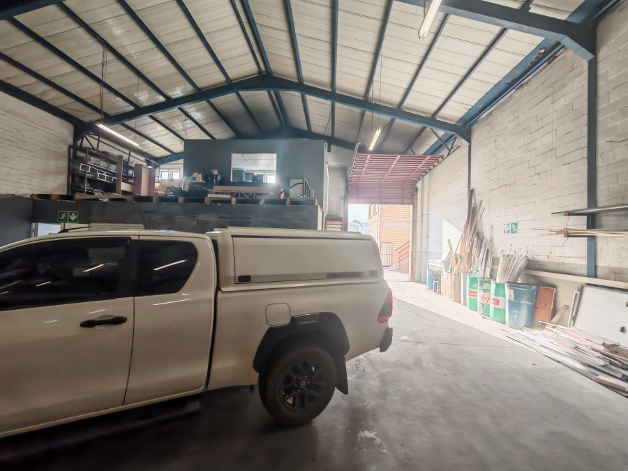To Let commercial Property for Rent in Gants Plaza Western Cape